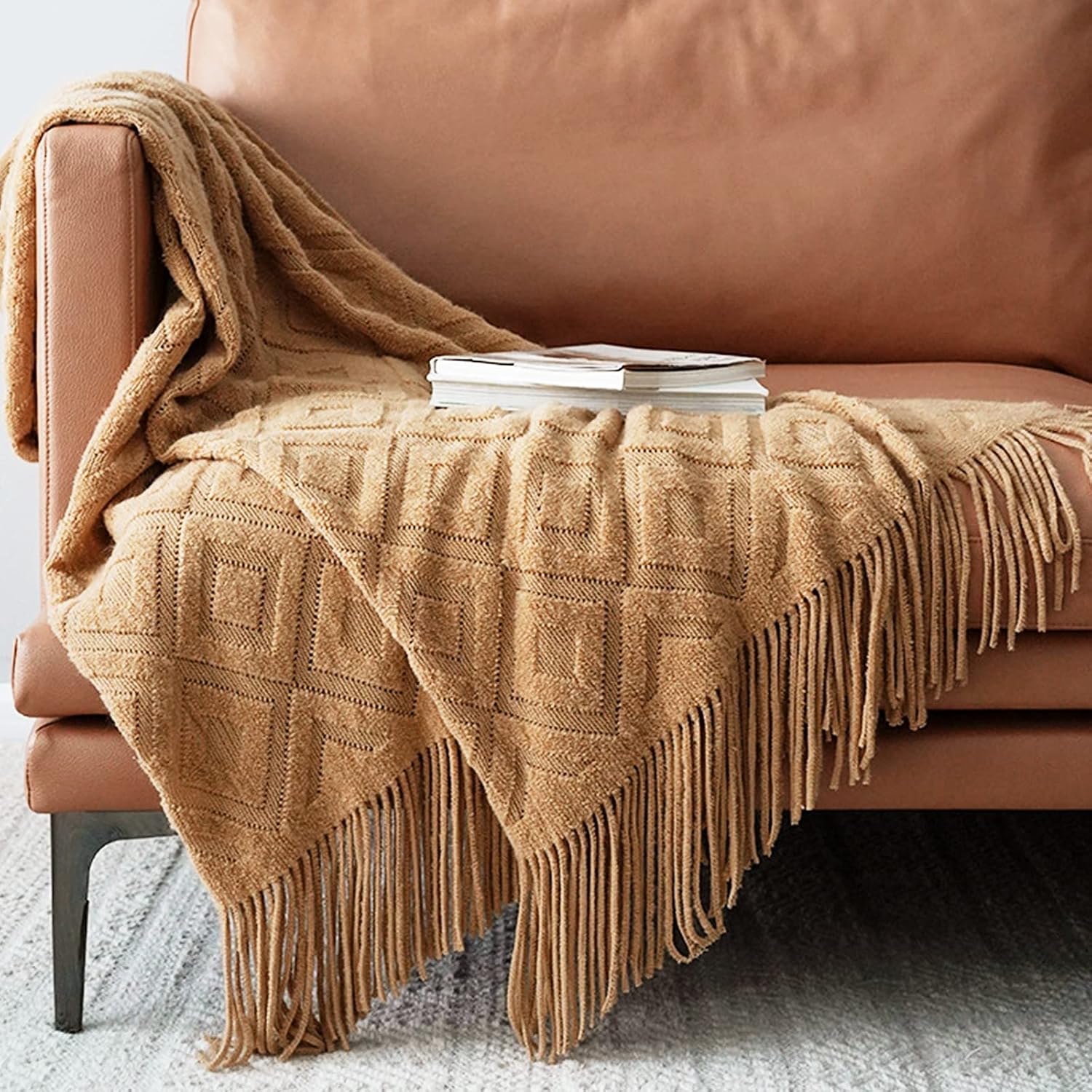 Knitted Tassel Jacquard Throw Blanket